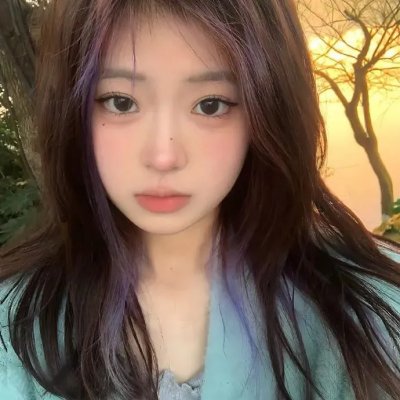 八个拔河女